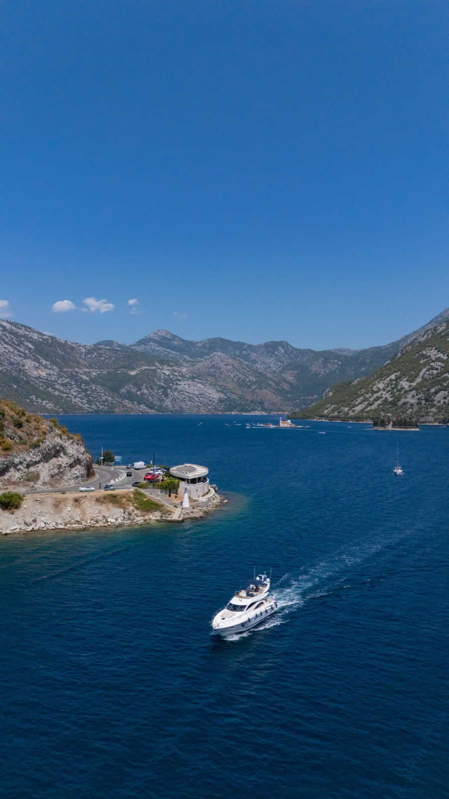 Bucht von Kotor aus der Luft